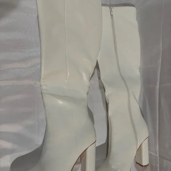 PRETTYLITTLETHING White Round Block Heel Knee High Boots Size 7 - Picture 2 of 6